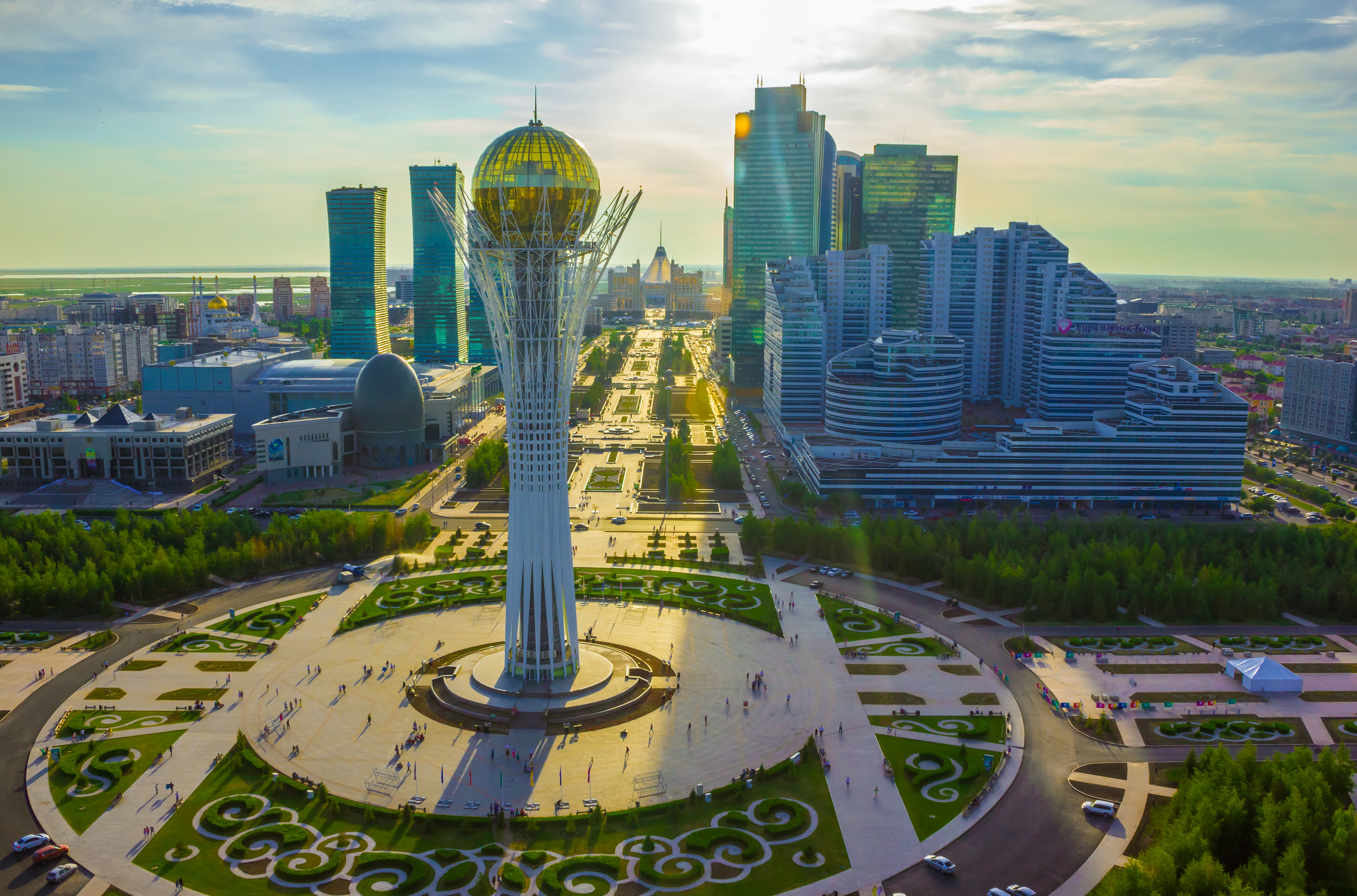 Сколько дней в астане. Монумент Астана-Байтерек. Достопримечательности Астаны 2022.